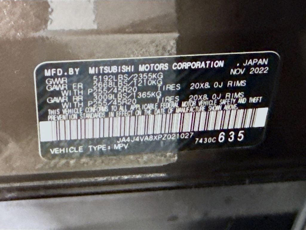 Used 2023 Mitsubishi Outlander SEL AWD/4WD image 38