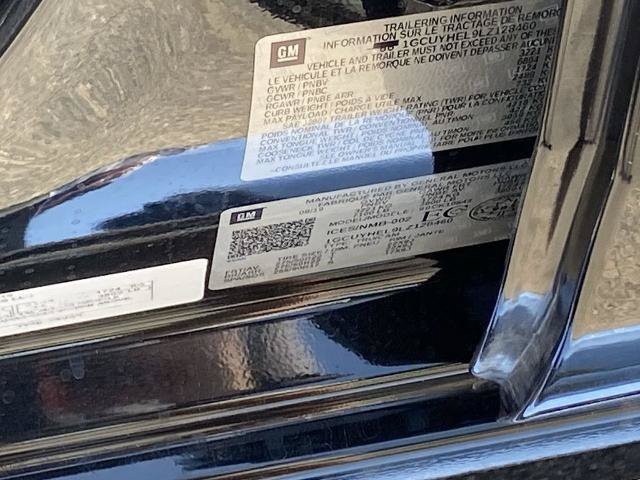 Used 2020 Chevrolet Silverado 1500 High Country w/ Technology Package AWD/4WD image 30