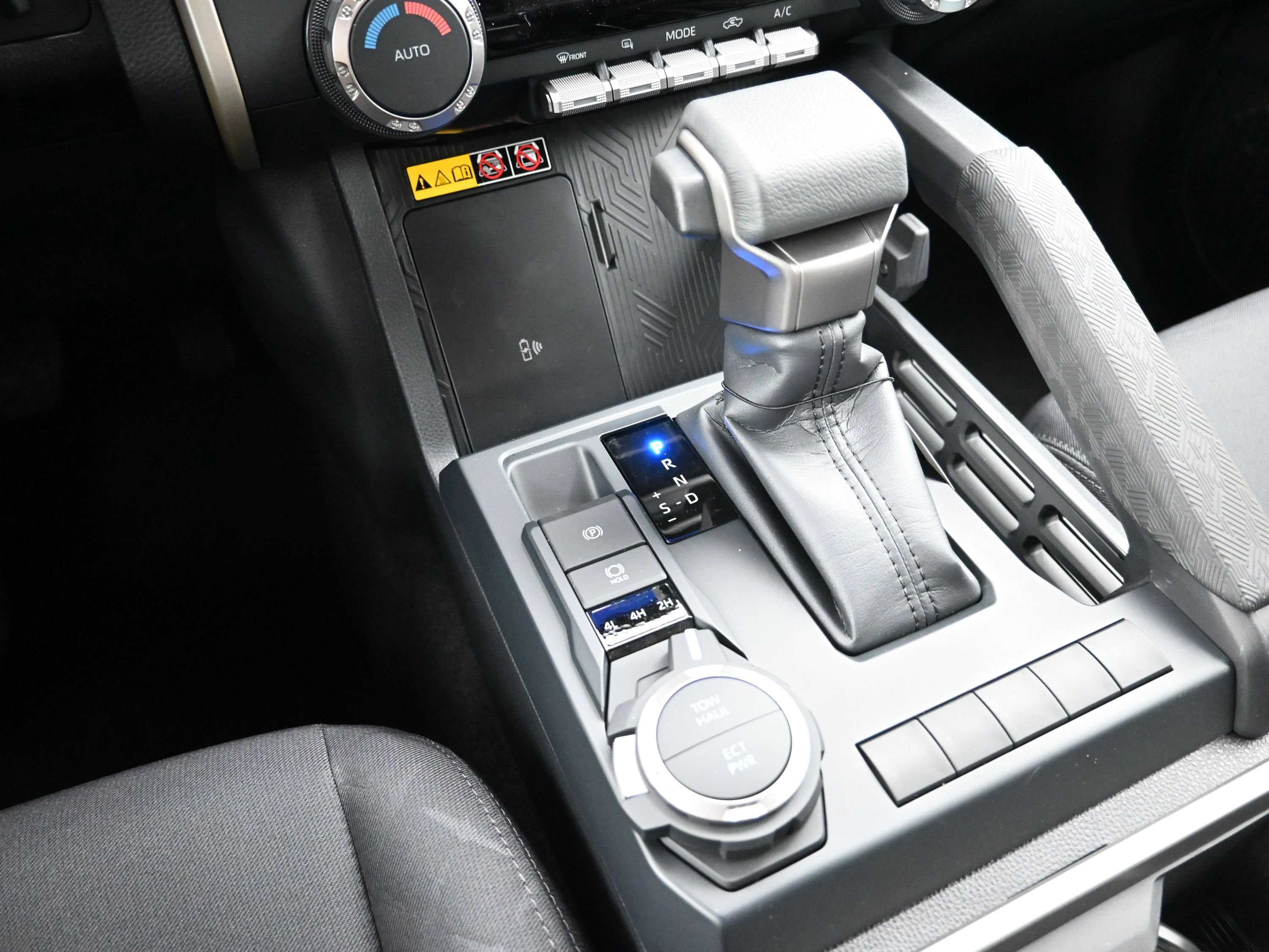 Used 2024 Toyota Tacoma SR5 w/ SR5 Upgrade Package image 19