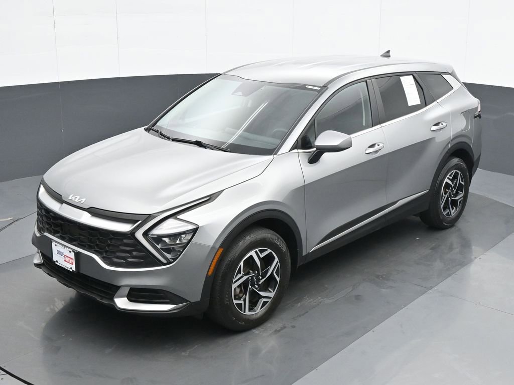 Used 2023 Kia Sportage LX image 17