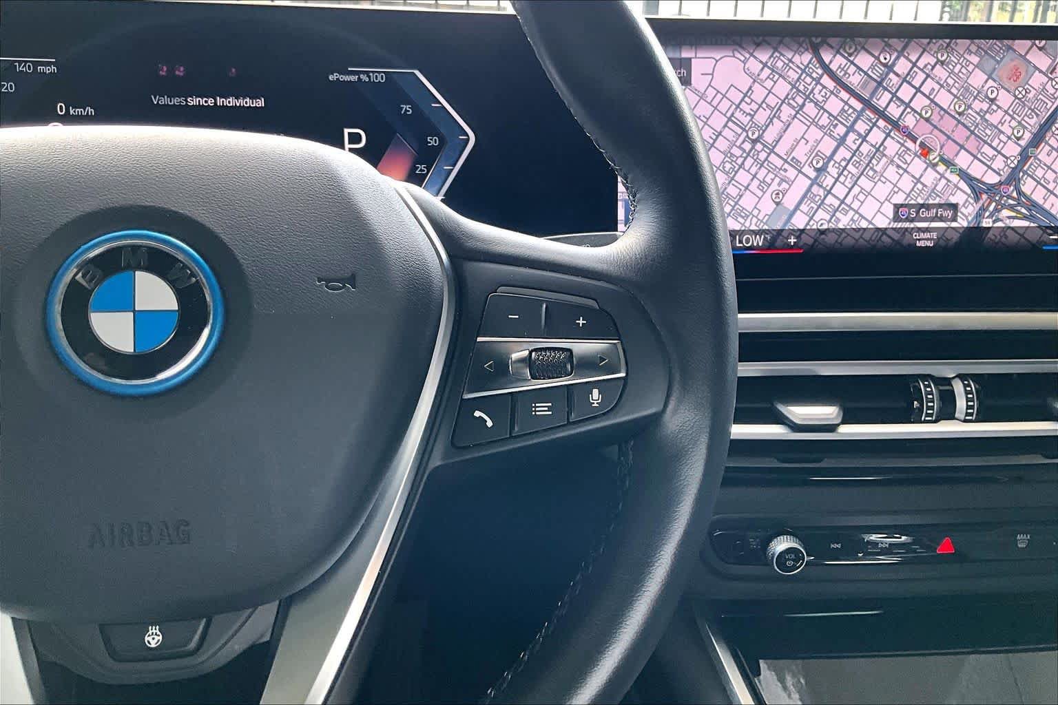 Used 2023 BMW i4 eDrive35 image 24