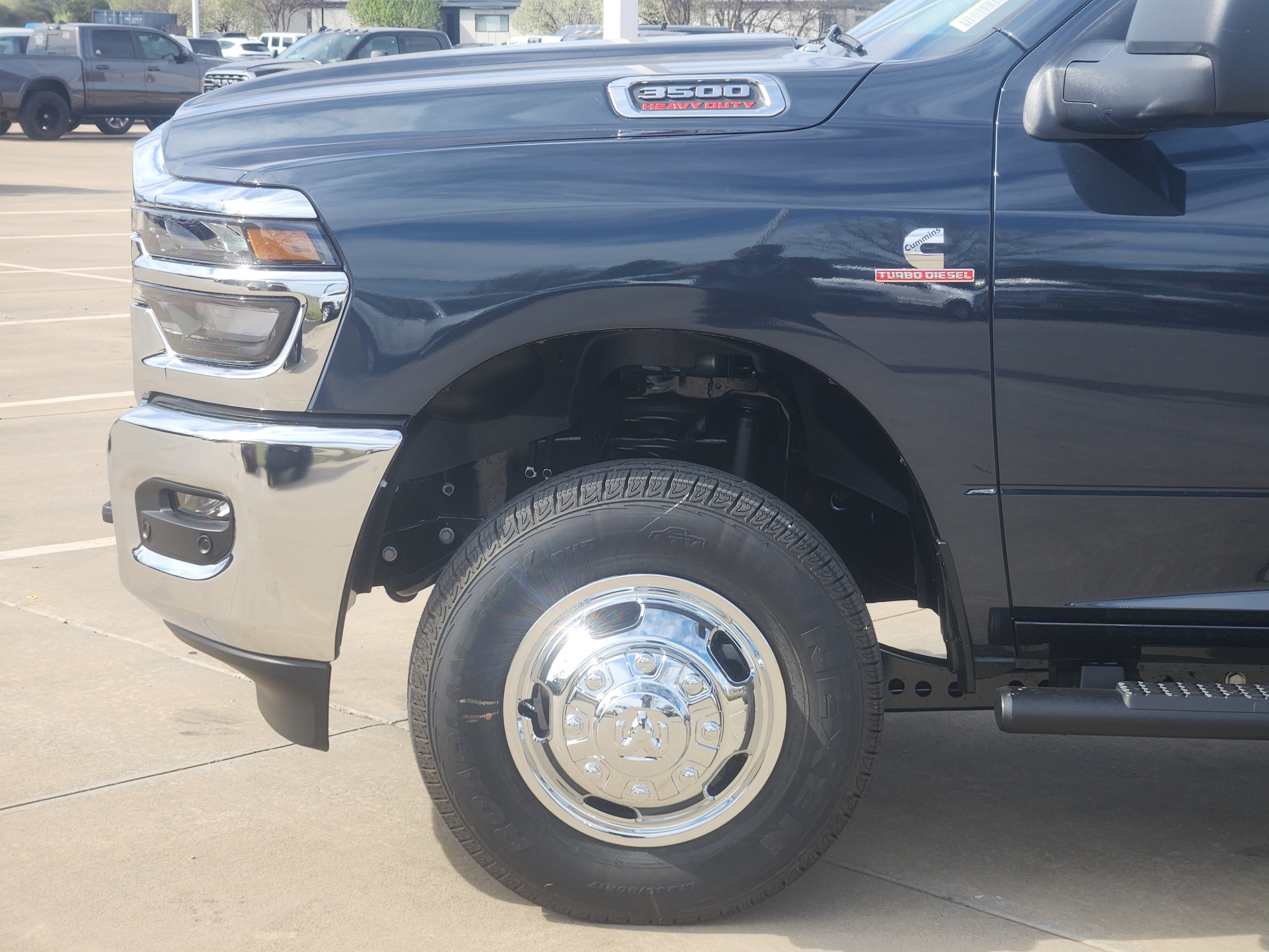 New 2026 RAM 3500 Tradesman AWD/4WD image 5