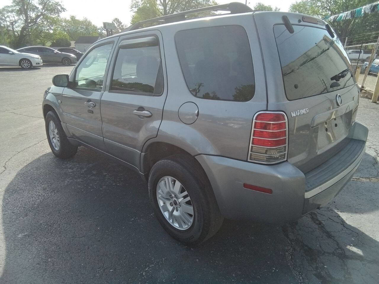 Used 2007 Mercury Mariner Luxury image 12