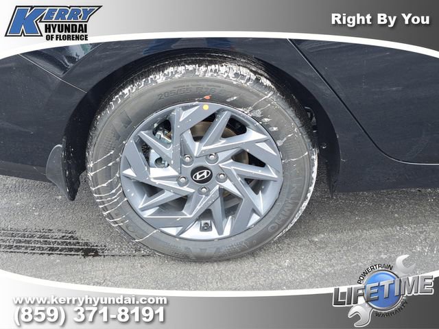 New 2026 Hyundai Elantra Blue image 5