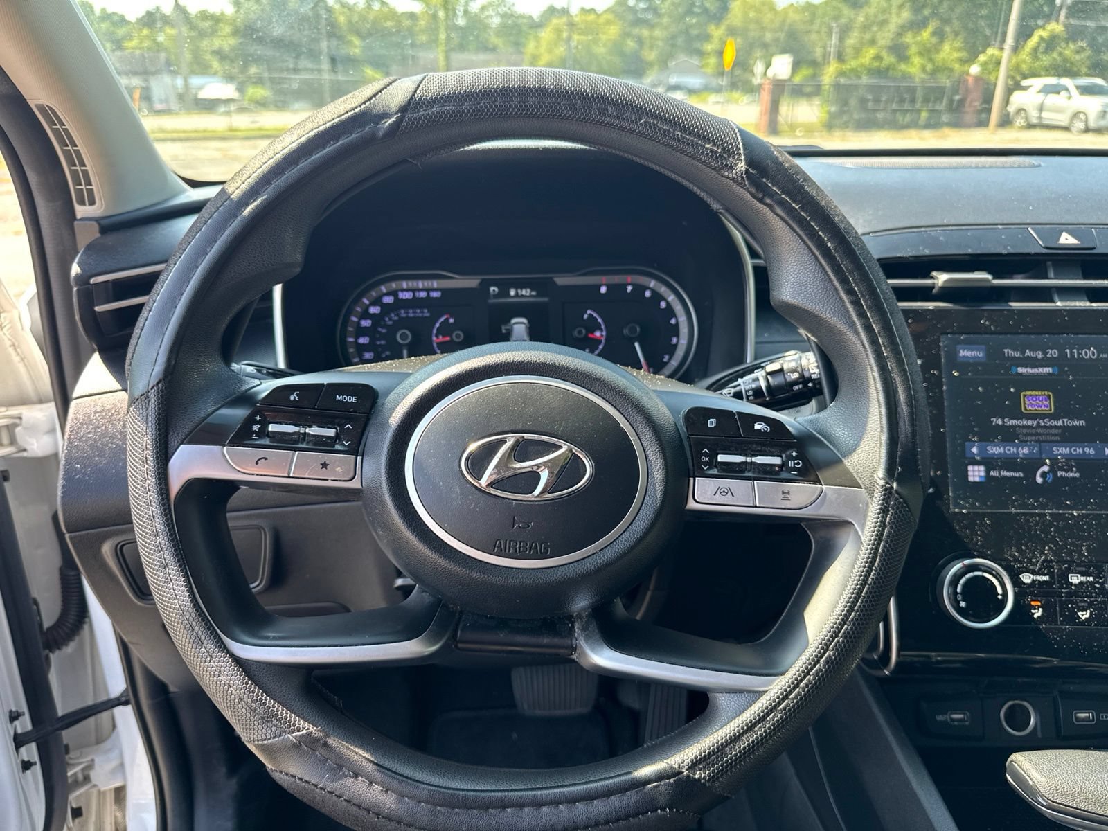 Used 2022 Hyundai Tucson SEL FWD image 17