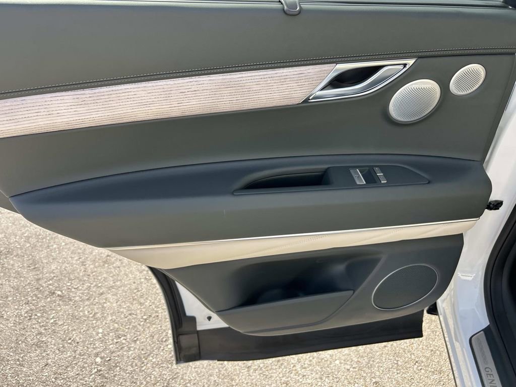New 2026 Genesis GV80 2.5T Advanced image 22