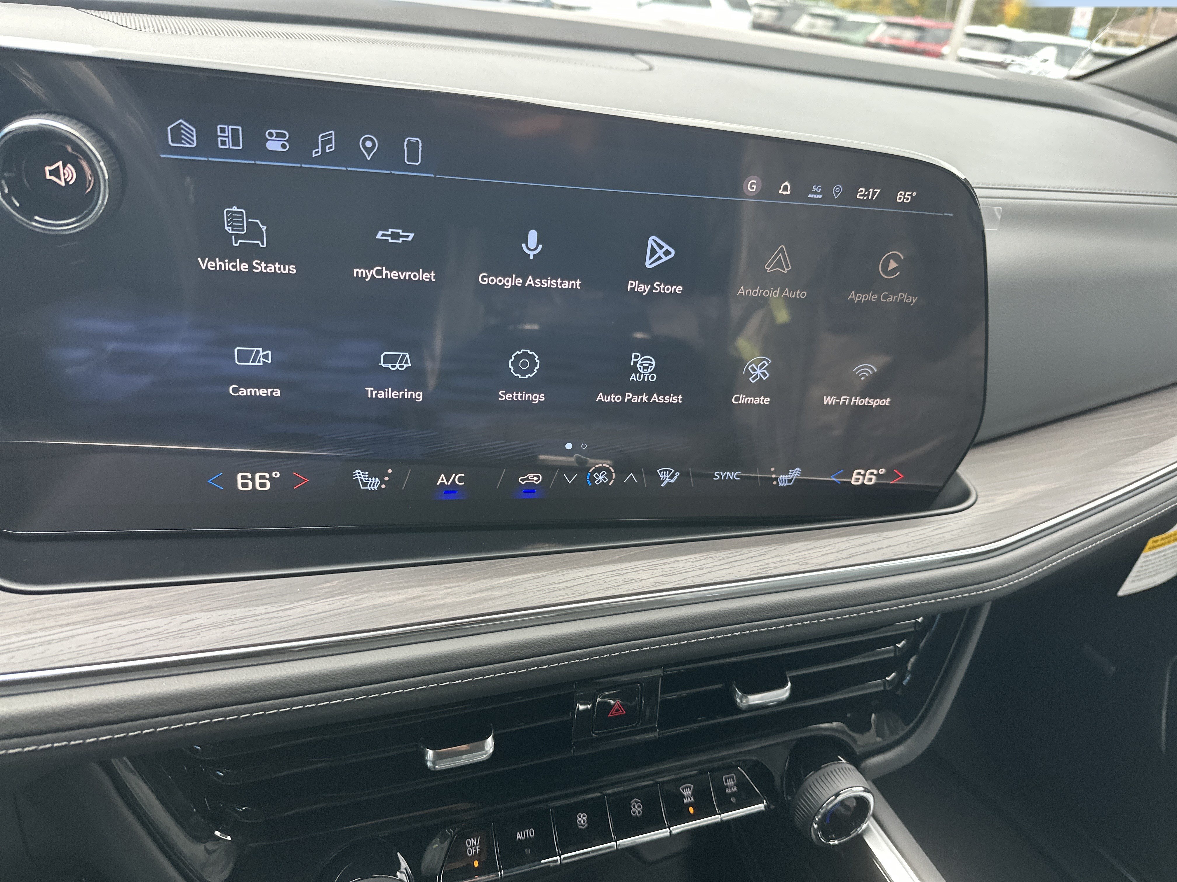 New 2027 Chevrolet Tahoe LT w/ Comfort Package AWD/4WD image 13