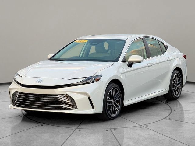 Certified 2025 Toyota Camry XLE AWD/4WD image 2