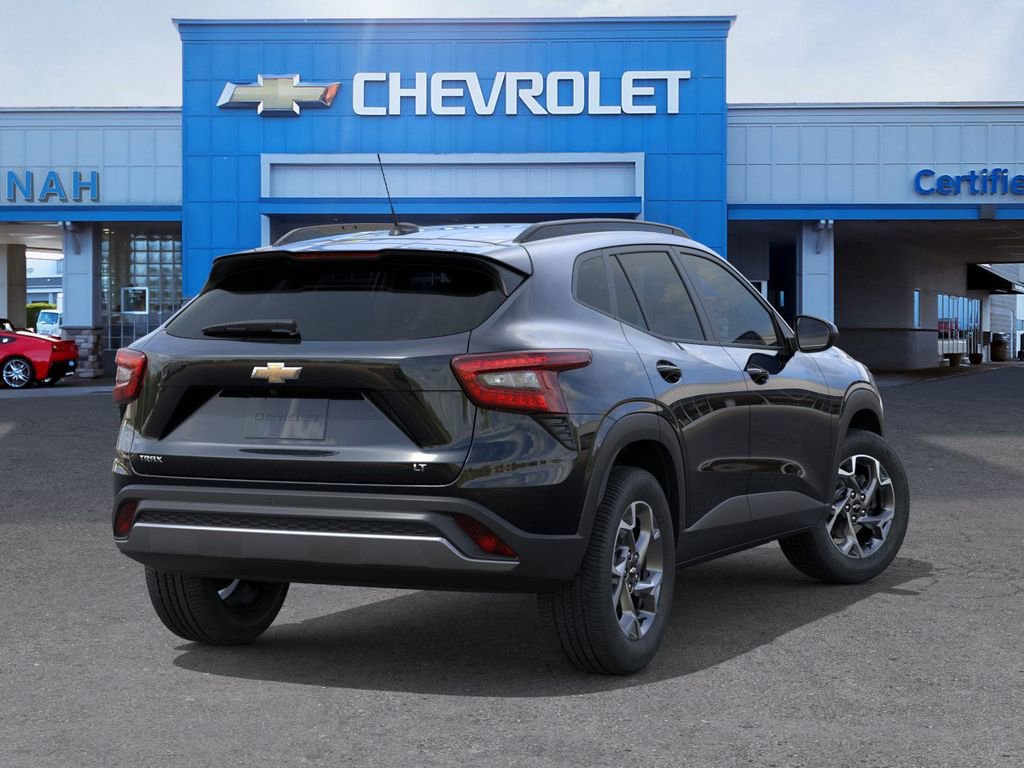 New 2026 Chevrolet Trax LT w/ Driver Confidence Package image 5
