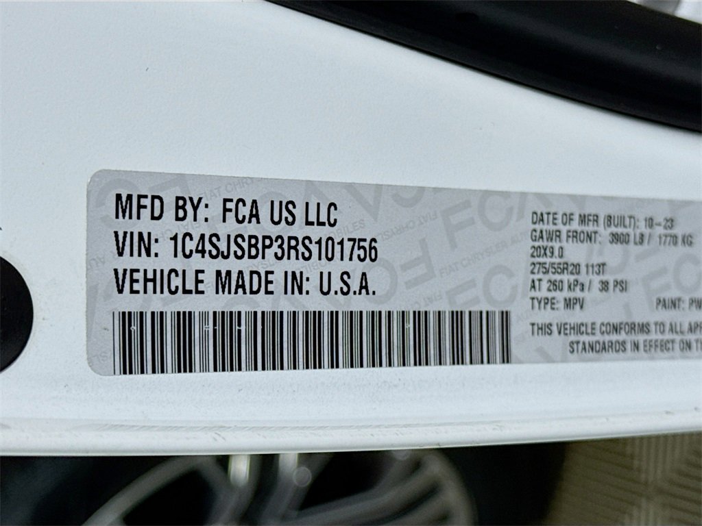 Used 2024 Jeep Wagoneer L Series II w/ Flexible Seating Group image 38