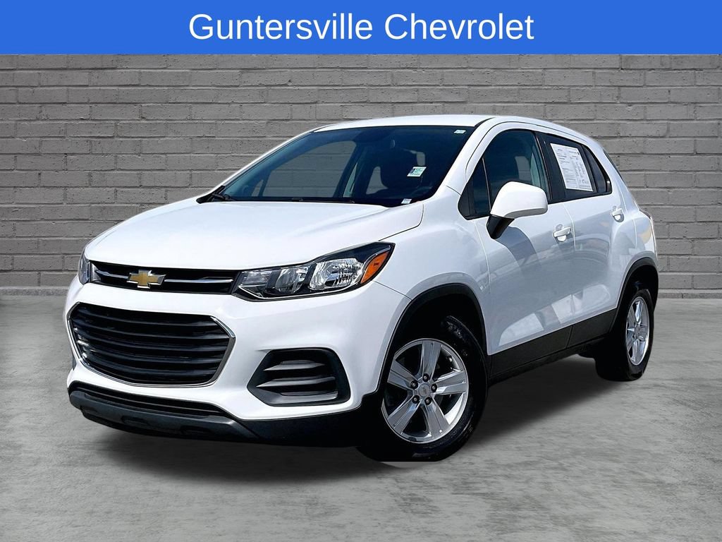 Used 2022 Chevrolet Trax LS w/ Tint and Cruise Package