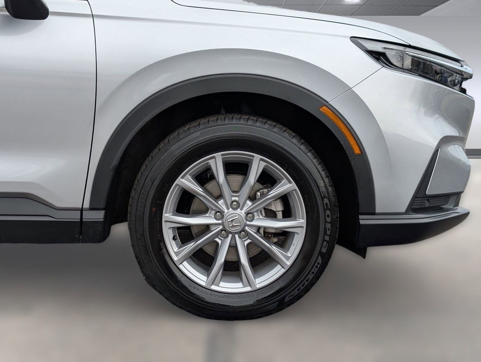 Used 2025 Honda CR-V EX-L image 12