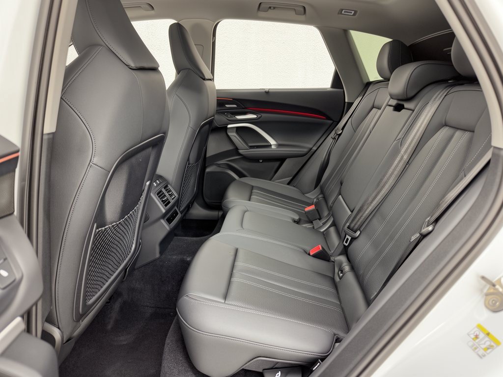 Used 2026 Audi Q5 Premium AWD/4WD image 25