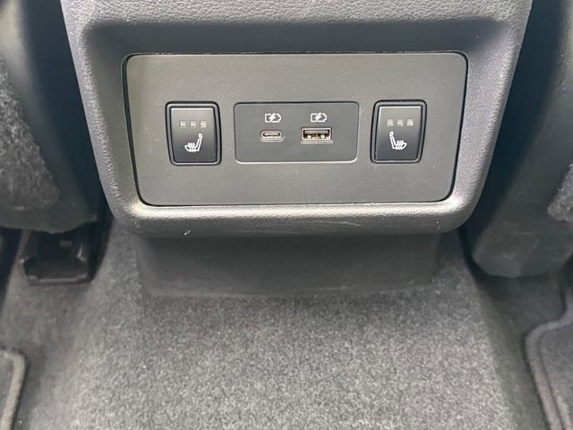 Used 2021 Nissan Rogue SV image 33