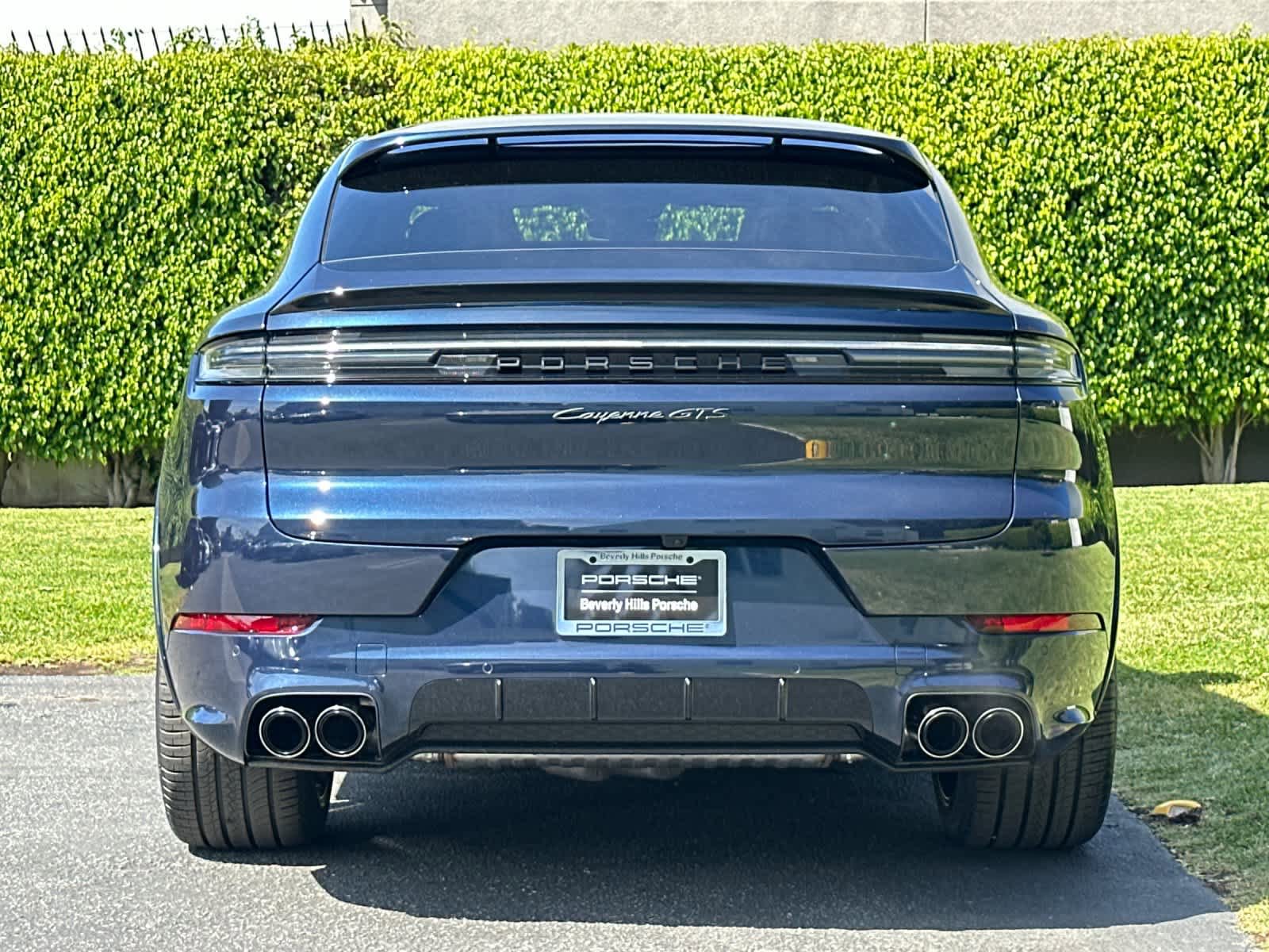 New 2026 Porsche Cayenne GTS AWD/4WD image 7