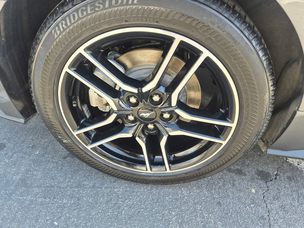 Used 2023 Ford Mustang Premium RWD image 8