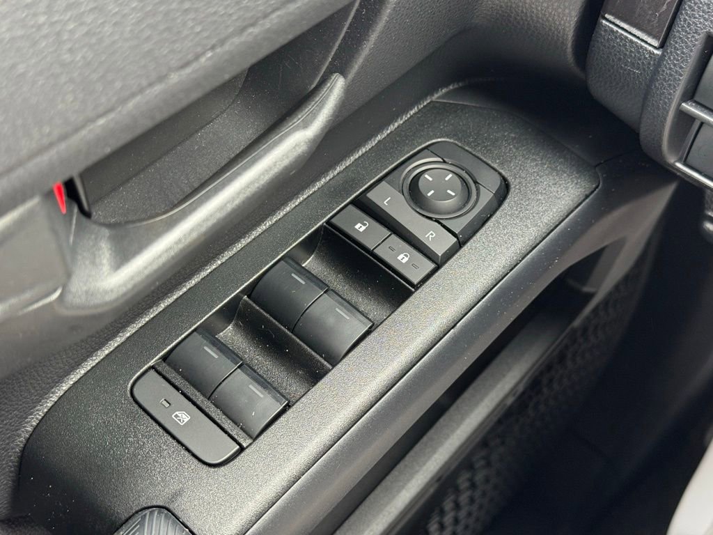 Certified 2025 Toyota 4Runner SR5 AWD/4WD image 29