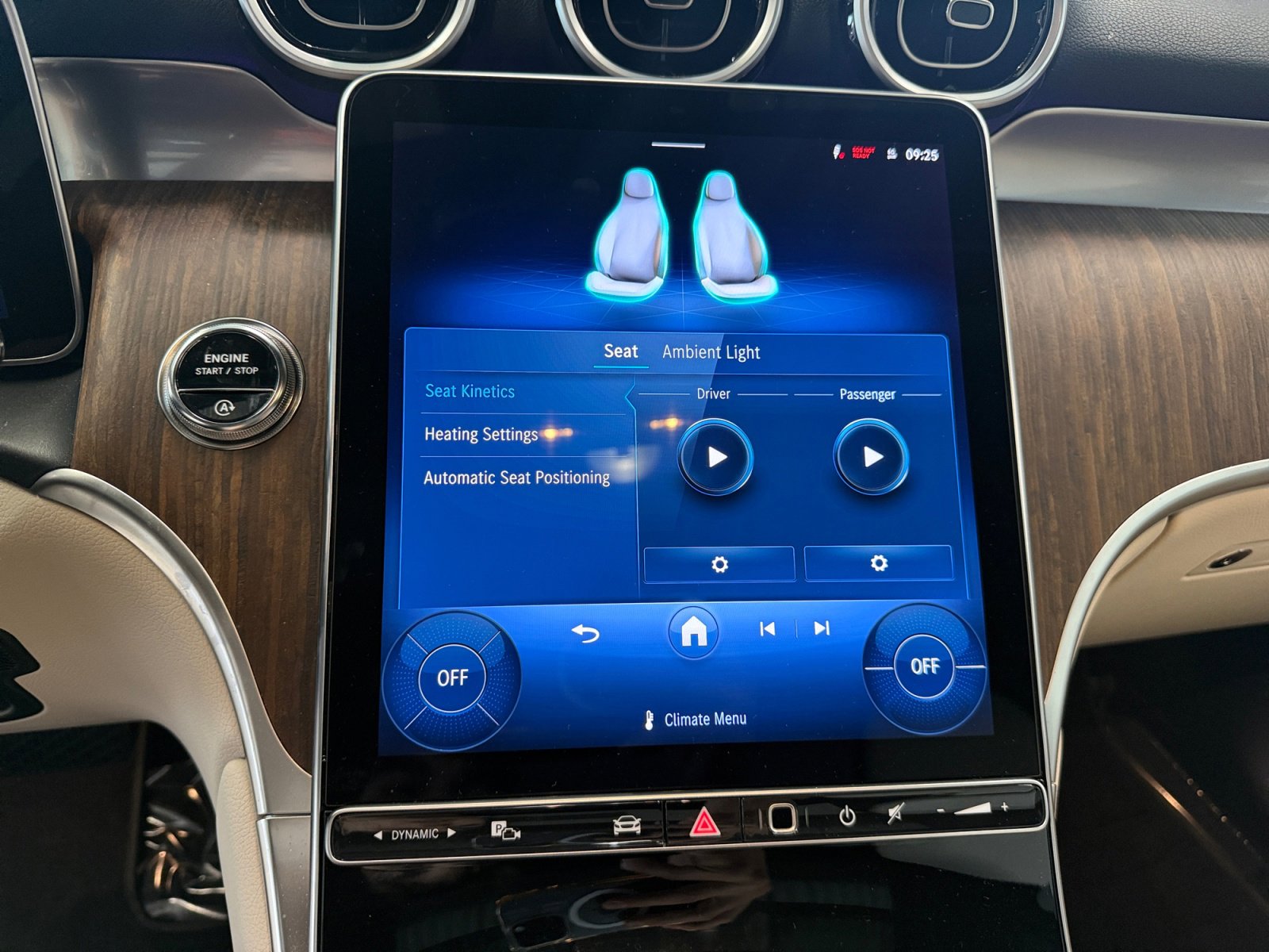 Certified 2026 Mercedes-Benz GLC 300 4MATIC image 28