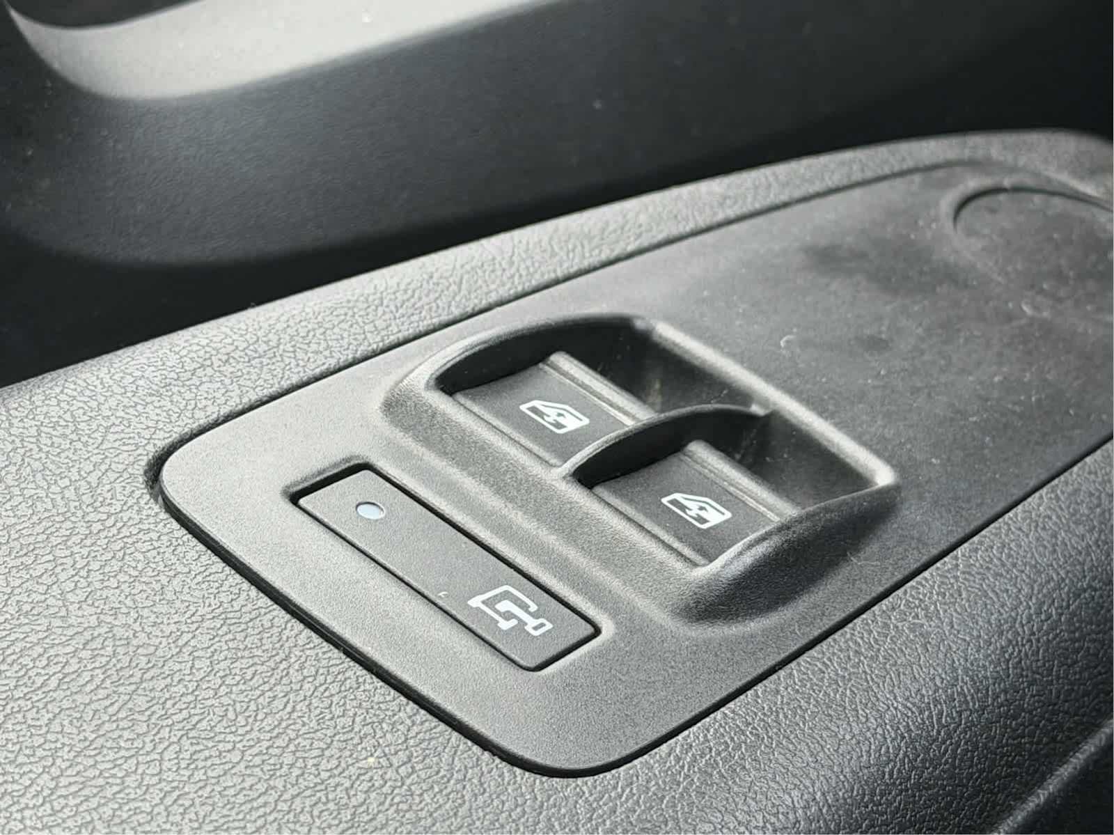 Used 2023 RAM ProMaster 2500 FWD image 6