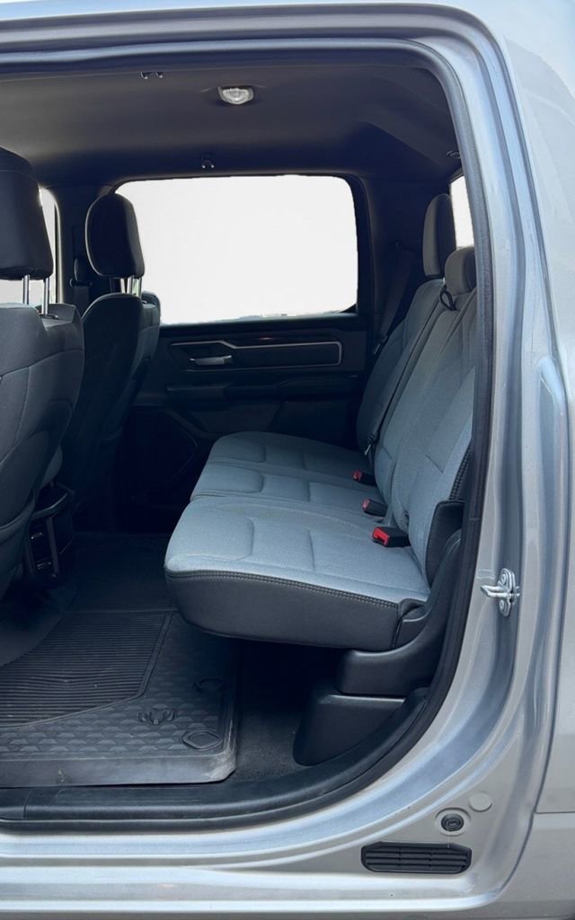 Used 2021 RAM 1500 Big Horn AWD/4WD image 12