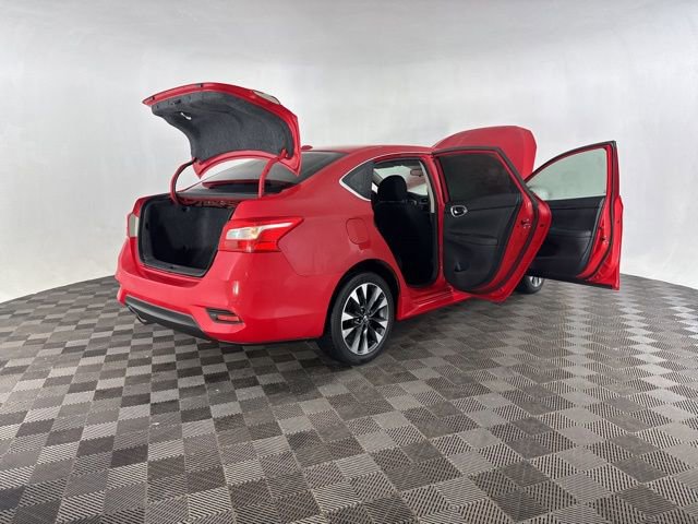 Used 2019 Nissan Sentra SR image 13