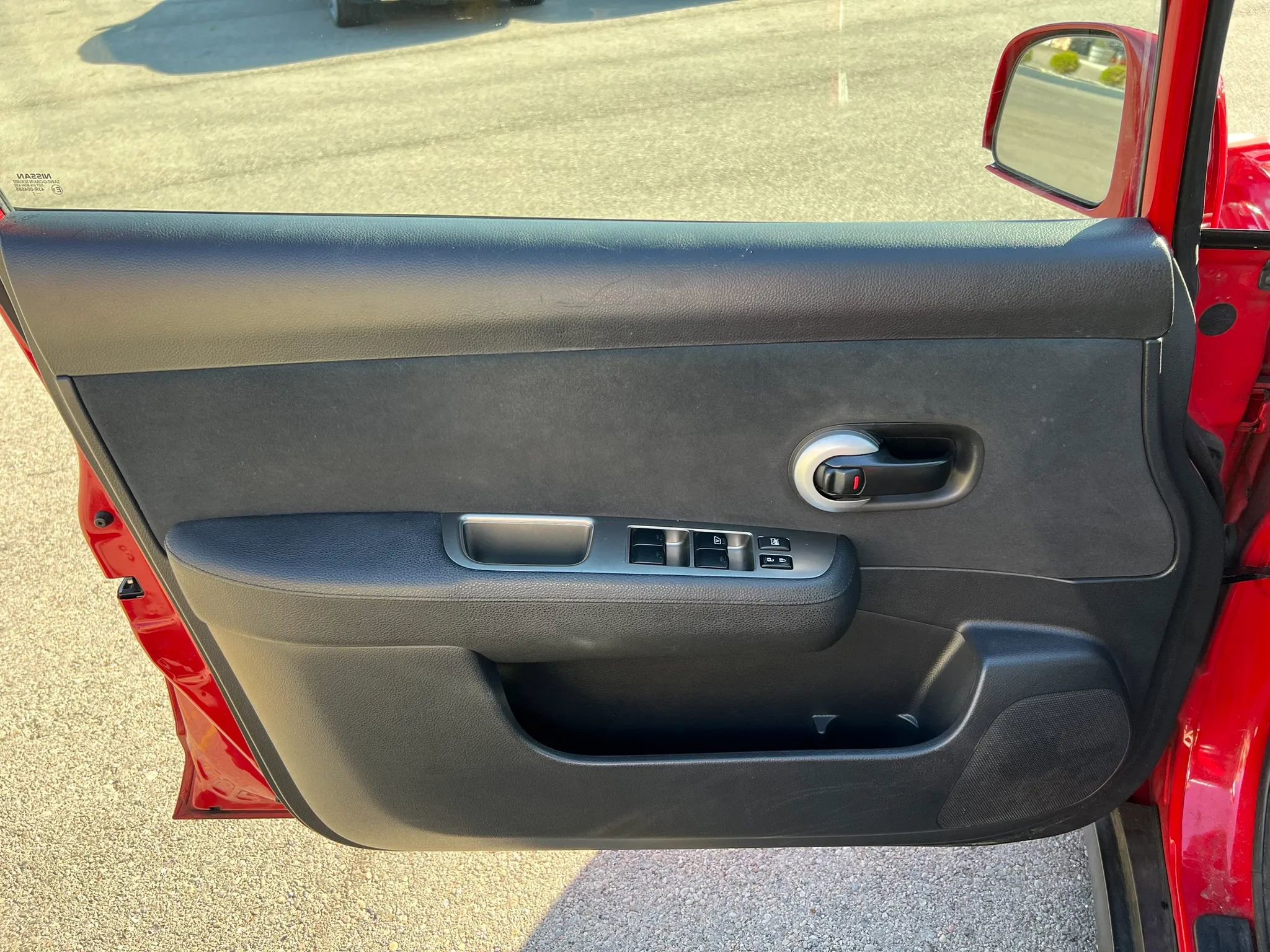 Used 2012 Nissan Versa 1.8 S w/ Special Edition Pkg FWD image 22