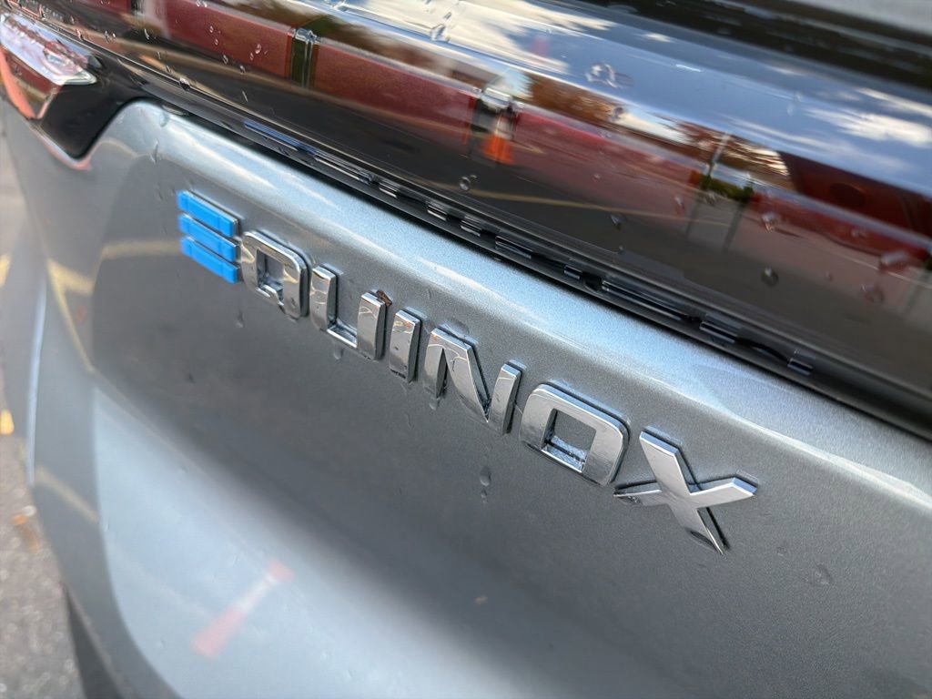 New 2026 Chevrolet Equinox EV LT image 37