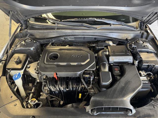 Used 2019 Kia Optima S image 32
