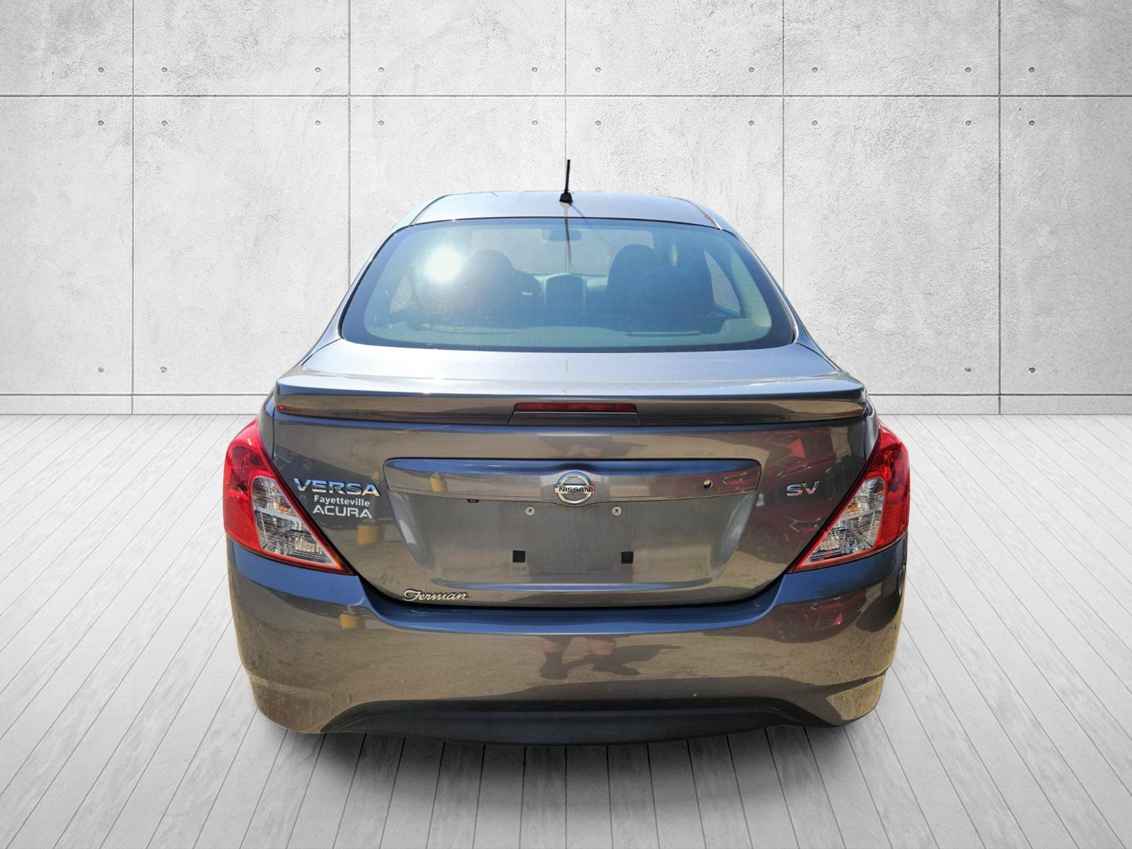 Used 2019 Nissan Versa SV FWD image 10