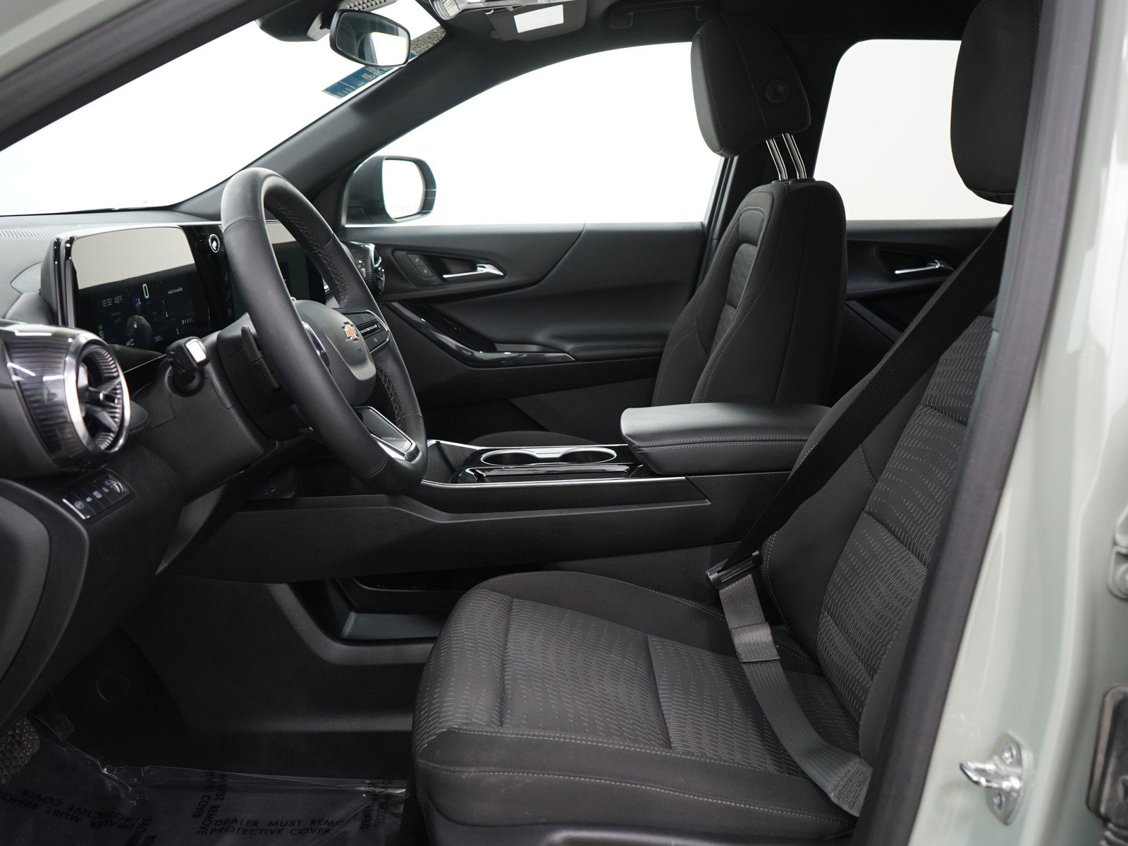 Used 2025 Chevrolet Equinox LT AWD/4WD image 16