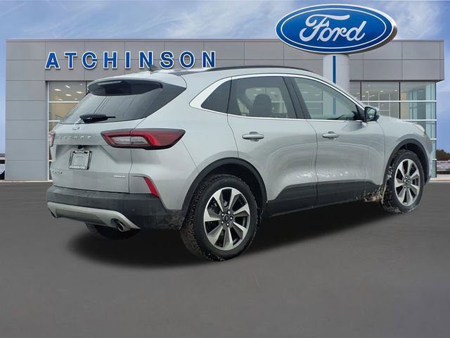 Certified 2023 Ford Escape Platinum image 5