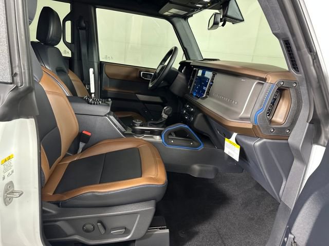 Used 2023 Ford Bronco Outer Banks image 28