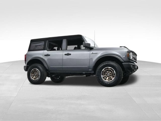 New 2025 Ford Bronco 4-Door image 30