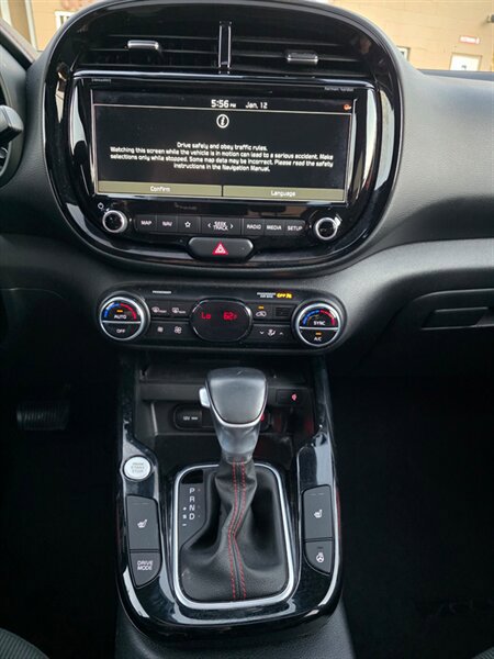 Used 2020 Kia Soul GT-Line Turbo FWD image 17