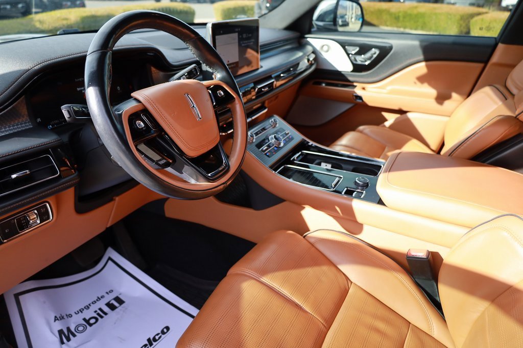 Used 2020 Lincoln Aviator Black Label image 12