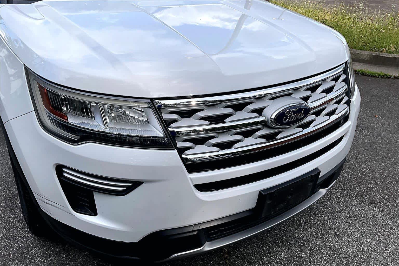 Used 2019 Ford Explorer XLT w/ Class III Trailer Tow Package FWD image 28