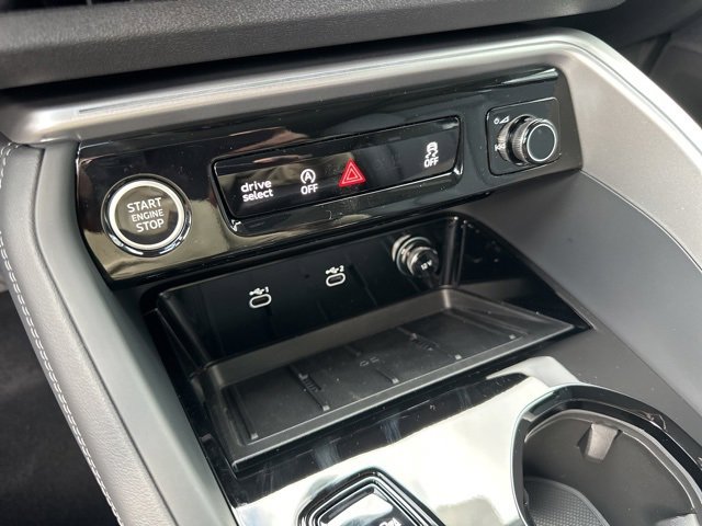 New 2025 Audi Q5 Premium Plus image 29