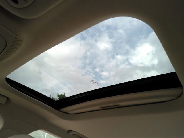 Used 2019 Lincoln MKZ Reserve w/ Reserve Plus Package image 7