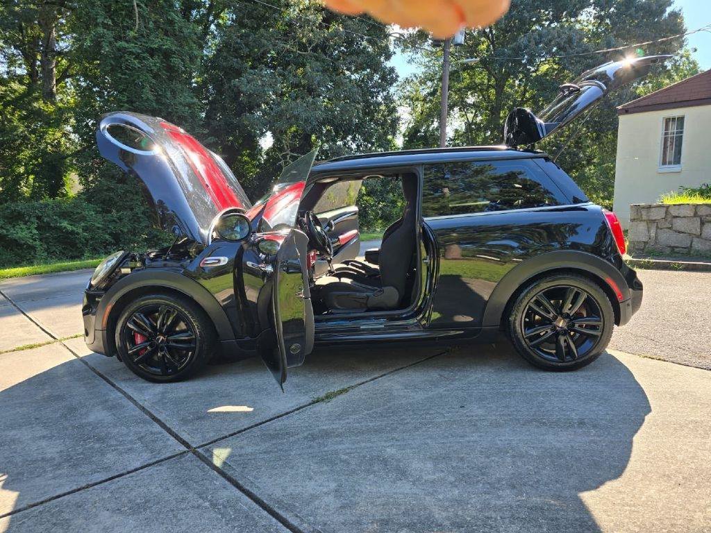 Used 2018 MINI Cooper John Cooper Works FWD image 39
