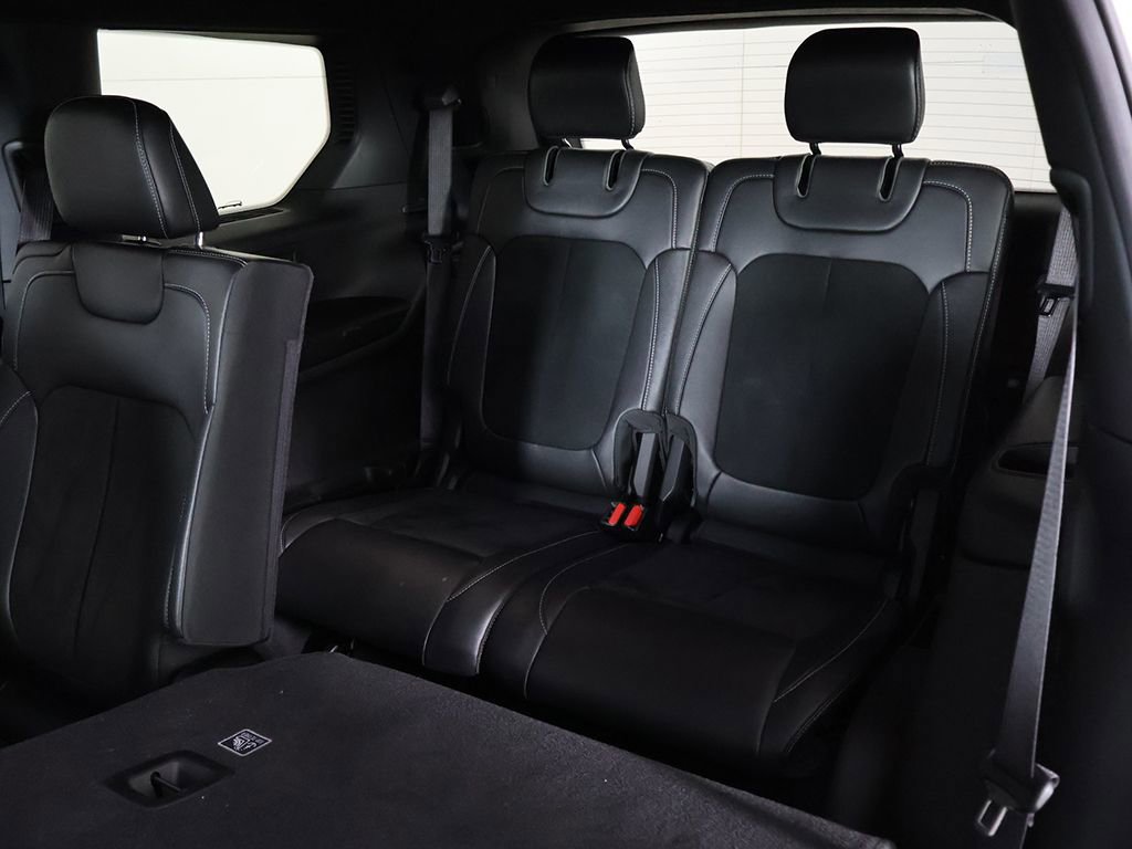 Used 2024 Jeep Grand Cherokee L Laredo AWD/4WD image 33