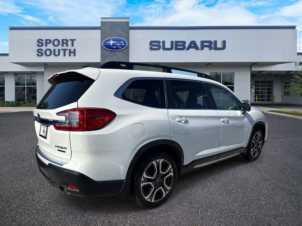 Certified 2023 Subaru Ascent Limited w/ Technology Package AWD/4WD image 3