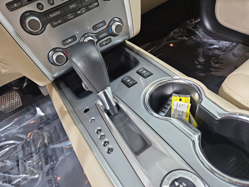 Used 2018 Nissan Pathfinder SL AWD/4WD image 24