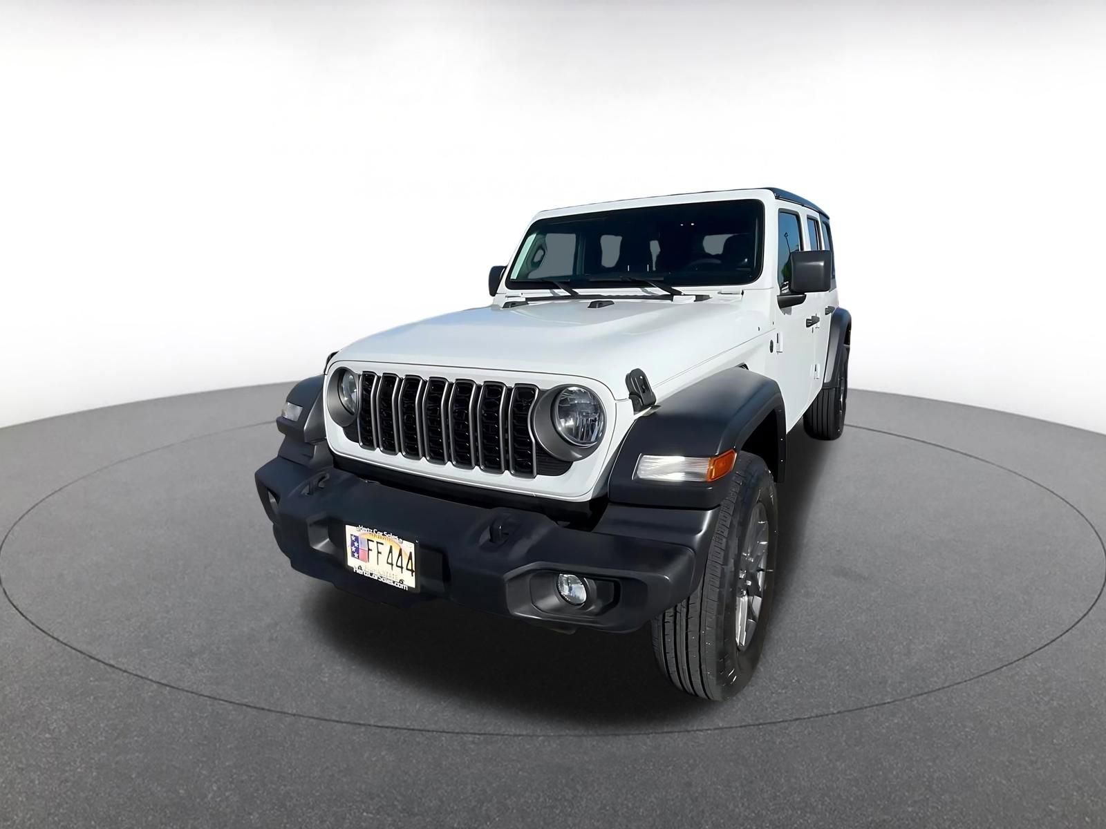 Used 2025 Jeep Wrangler Unlimited Sport AWD/4WD image 7