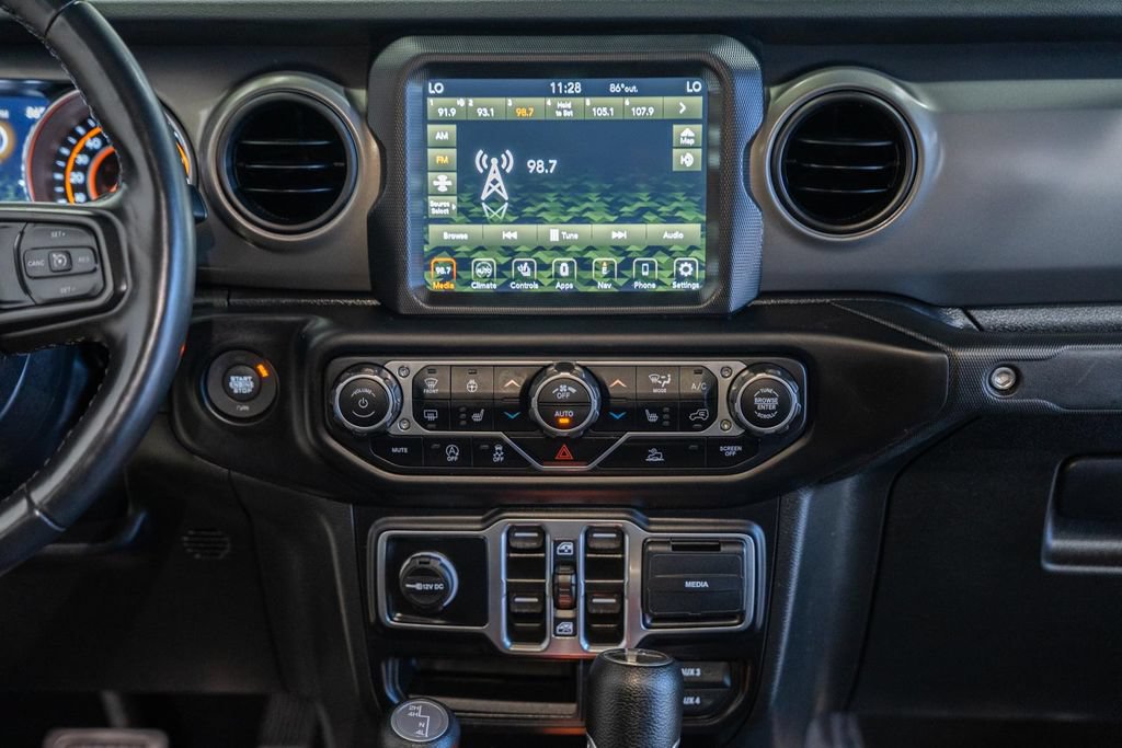 Used 2023 Jeep Gladiator Sport AWD/4WD image 21