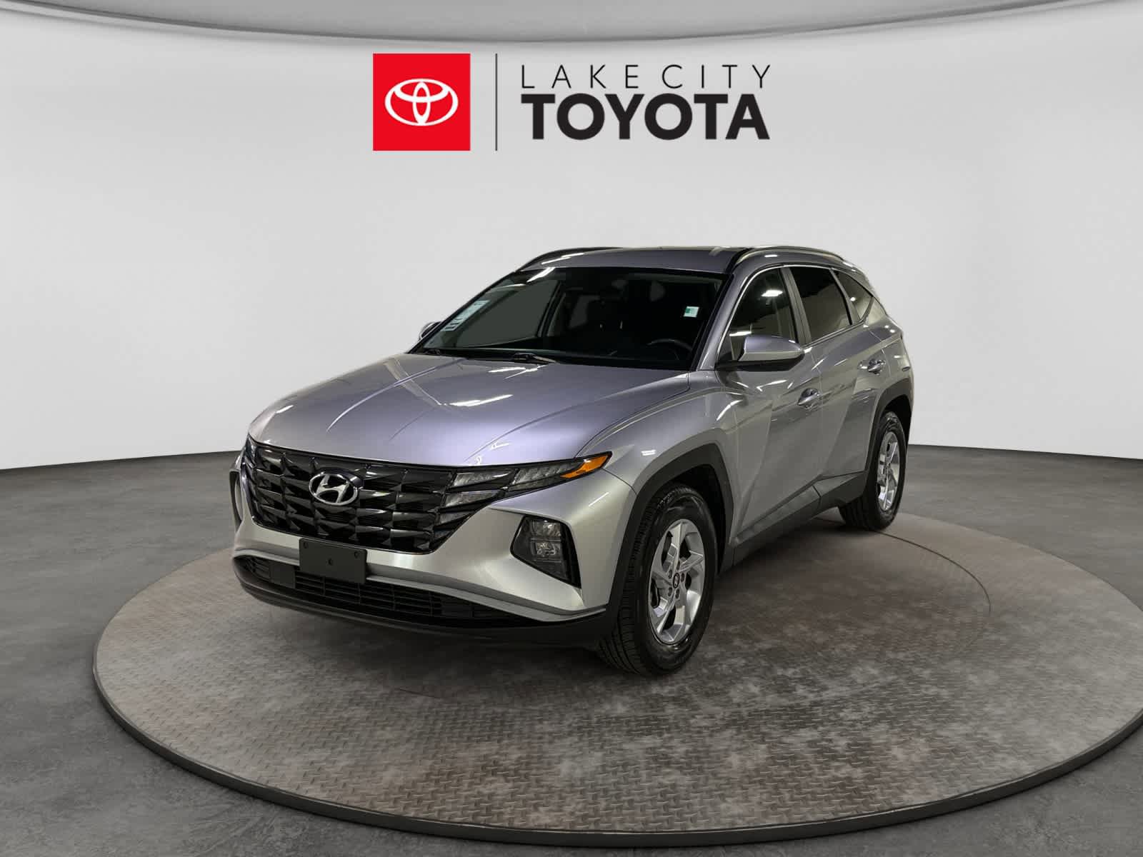 Used 2024 Hyundai Tucson SEL FWD image 1