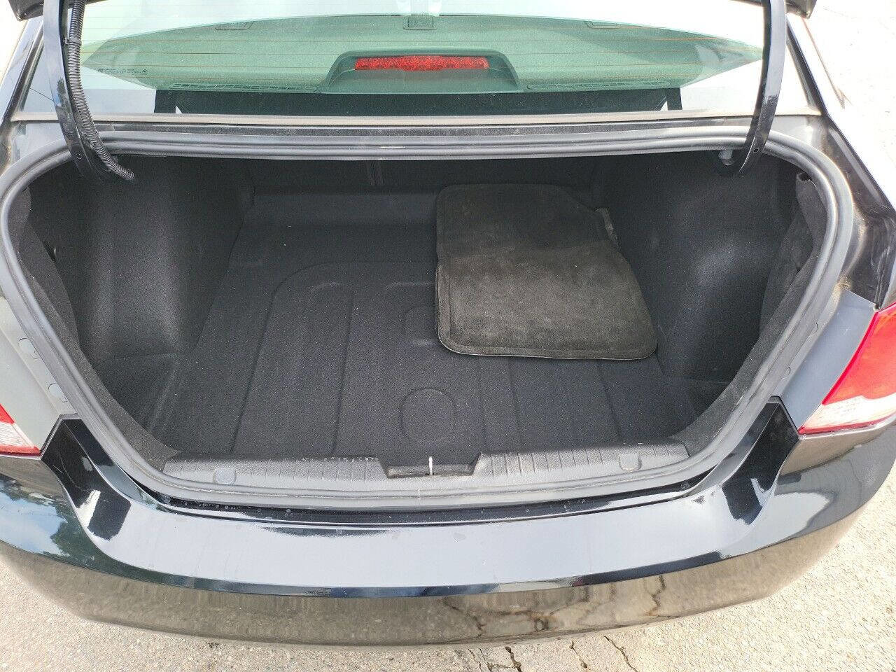 Used 2014 Chevrolet Cruze LT image 23