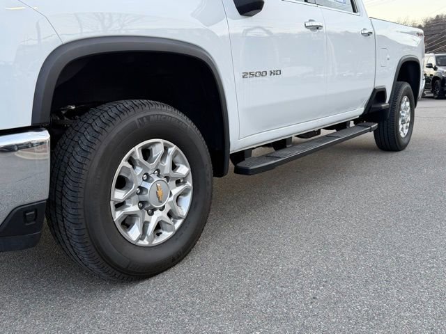 Used 2024 Chevrolet Silverado 2500 LTZ image 11