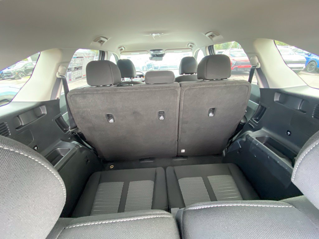 New 2026 Kia Sorento LX FWD image 22