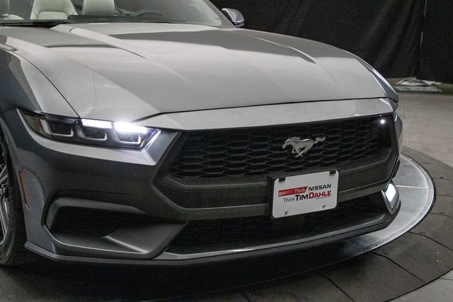 Used 2024 Ford Mustang Premium RWD image 3