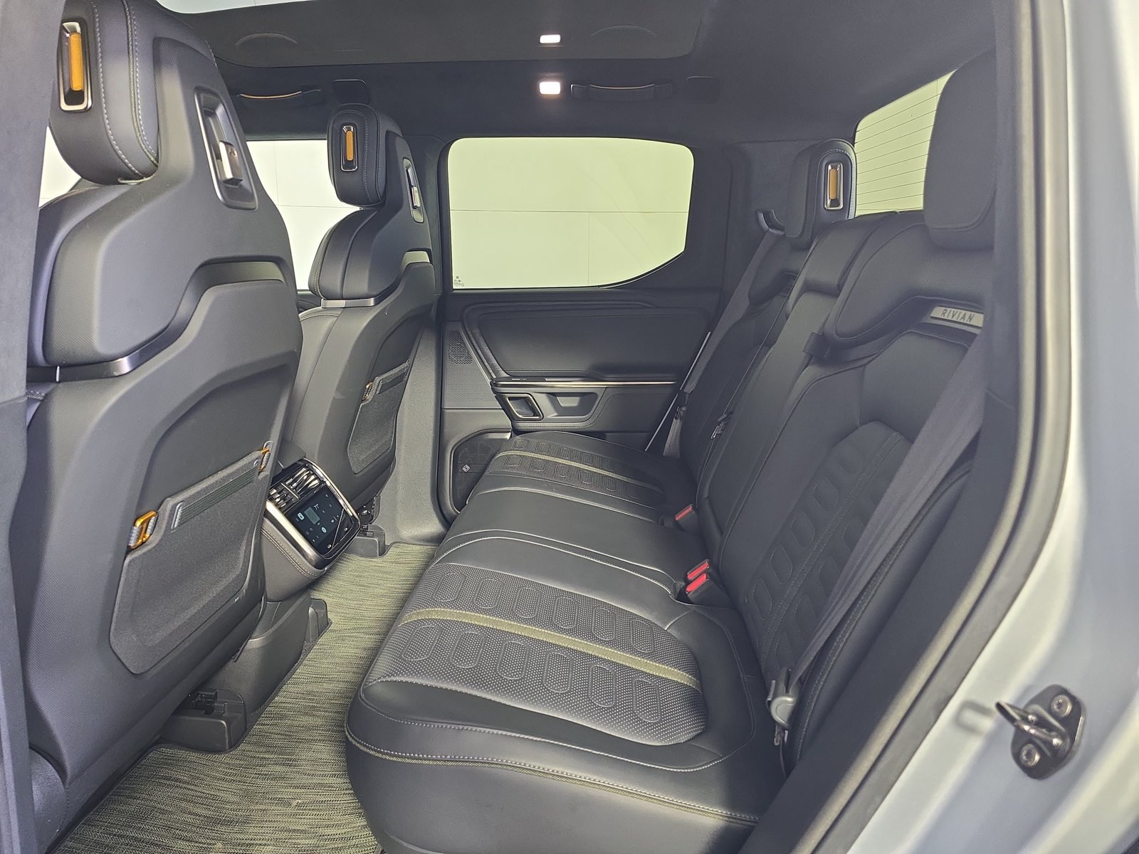 Used 2024 Rivian R1T Adventure Quad AWD/4WD image 21